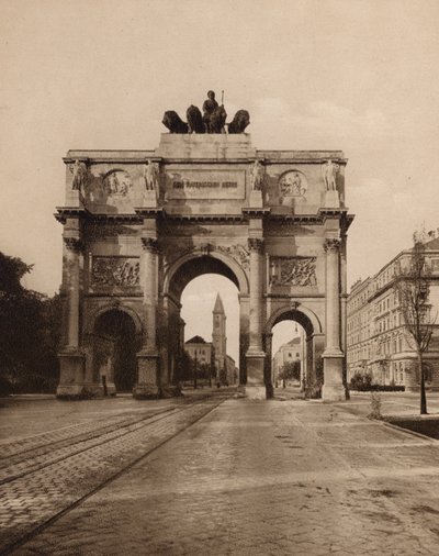Munchen / Monaco: Siegestor (foto b/n) da German Photographer