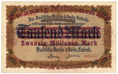 Una banconota da venti milioni di marchi, 1922 da German School