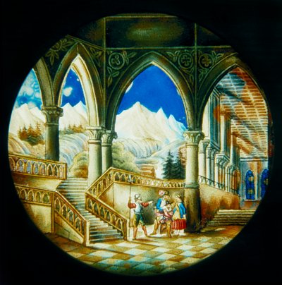 Piatto dipinto a mano, per Lanterna Magica realizzata in Germania, raffigurante una vista interna di un palazzo e un paesaggio, prima metà del XIX secolo da German School