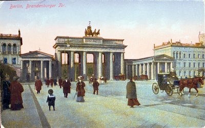 Cartolina che raffigura la Porta di Brandeburgo a Berlino, prima del 1914 da German School