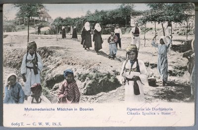 Cartolina raffigurante giovani donne musulmane in Bosnia, 1904 da German School