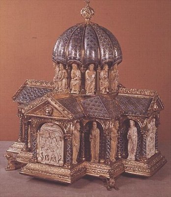Il reliquiario di Eltenberg, da Colonia, c.1180 da German School