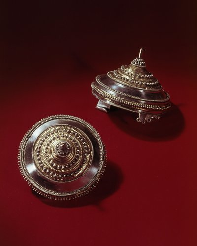 Coppia di fibule Tutulus (argento) da German School