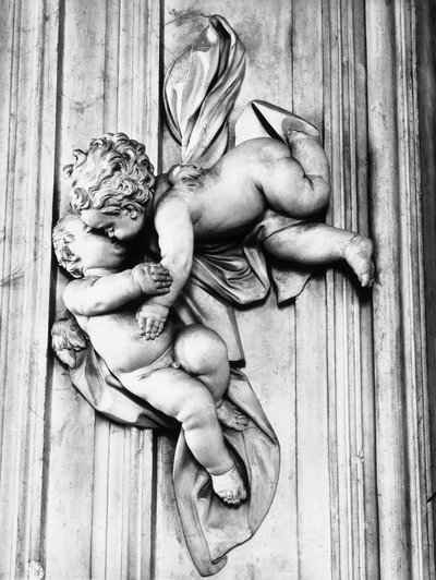 Putti che si baciano da Giacomo Serpotta