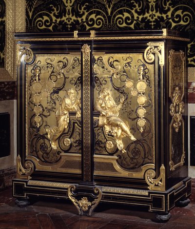 Mobili in stile Reggenza: armadio con monete realizzato da Gilles Marie Oppenord (1672-1742) da Gilles Marie Oppenord
