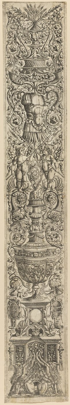 Grifoni e due amorini che incrociano le alabarde, tavola cinque di dodici pannelli di ornamento da Giovanni Antonio da Brescia