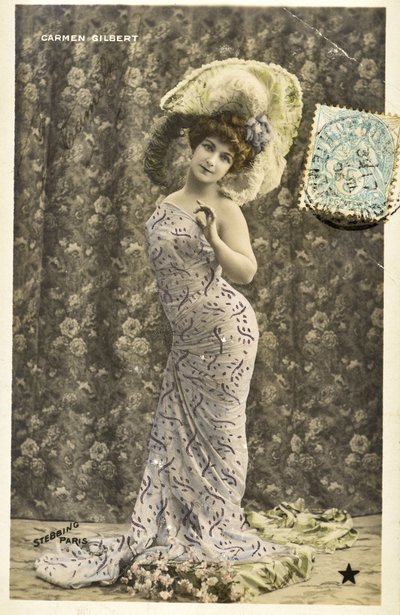 Cartolina: Ritratto di Carmen Gilbert, artista di music hall da Phillipe de Marlier