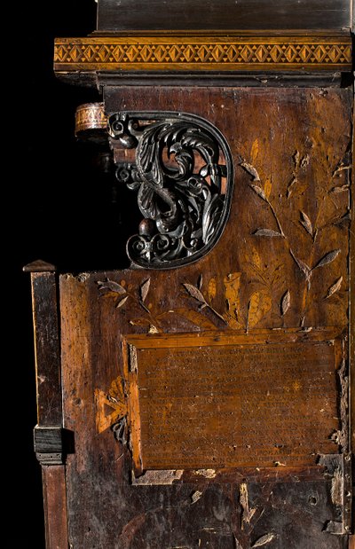 Coro canonico ligneo, intarsiato da Giovanni Maria Platina 1484, intarsio laterale destro da Giovanni Maria Platina