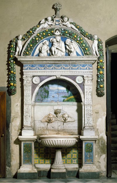 Fontana decorata con altorilievo in marmo e terracotta di Giovanni della Robbia da Giovanni della Robbia