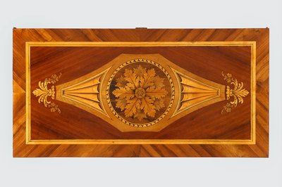 Parte superiore del tavolo da Giuseppe Maggiolini