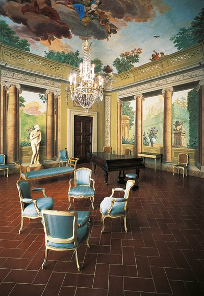 Affreschi dipinti nel 1777-1778 da Giuseppe Maria Terreni nella Sala delle Quattro Stagioni, Villa del Poggio Imperiale, Firenze, Italia da Giuseppe Maria Terreni