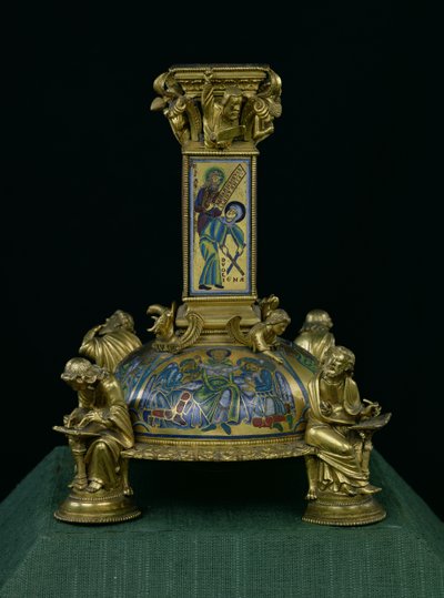 Base della Croce di St. Bertin, dall