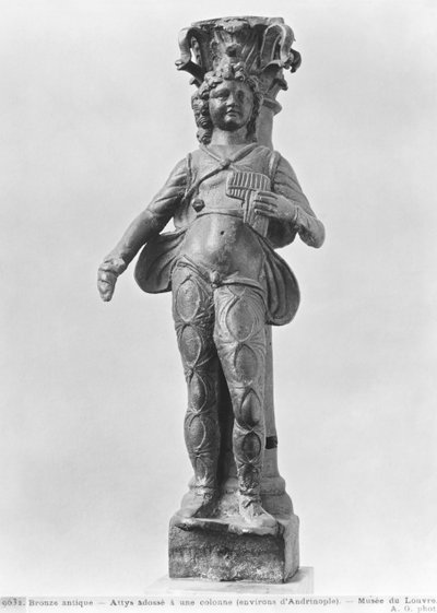 Attis appoggiato a una colonna, periodo ellenistico da Greek