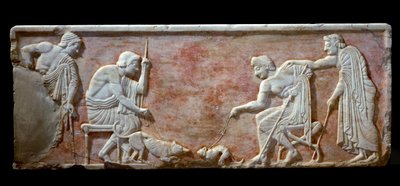 Arte greca: base di Kouros che rappresenta due giovani che eccitano un cane e un gatto - Rilievo in marmo, 510-500 a.C. - Atene, museo archeologico da Greek