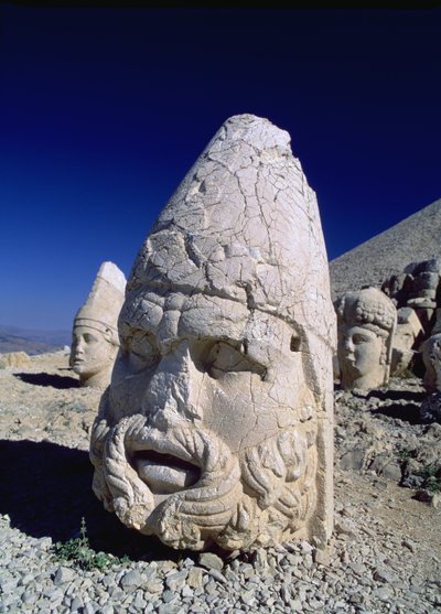 Testa di Zeus-Oromandes da Greek