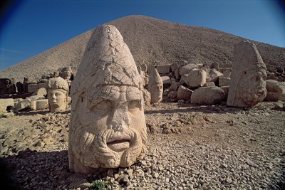Testa di Zeus-Oromandes da Greek