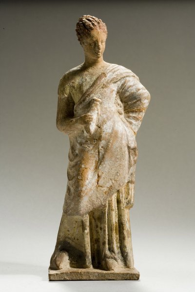 Statuetta di una donna, periodo ellenistico, c. III secolo a.C. da Greek