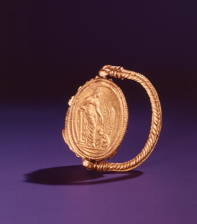 Anello con Afrodite ed Eros da Greek School