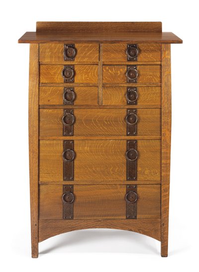 Cassettone, Modello No. 913 da Gustav Stickley