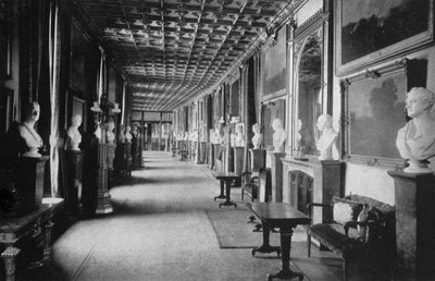 Il Grande Corridoio, Castello di Windsor, Berkshire da HN King