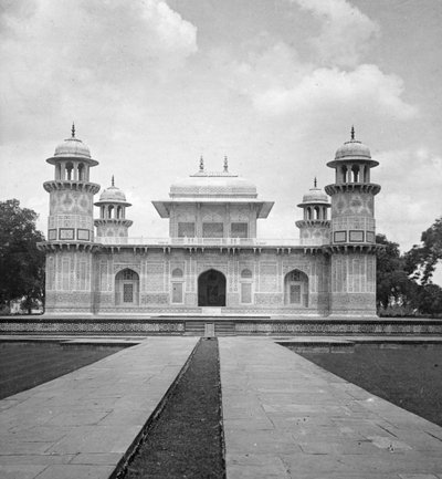 Tomba di Itmad-Ud-Daulah, Agra, India, inizio 20° secolo da H. Hands and Son