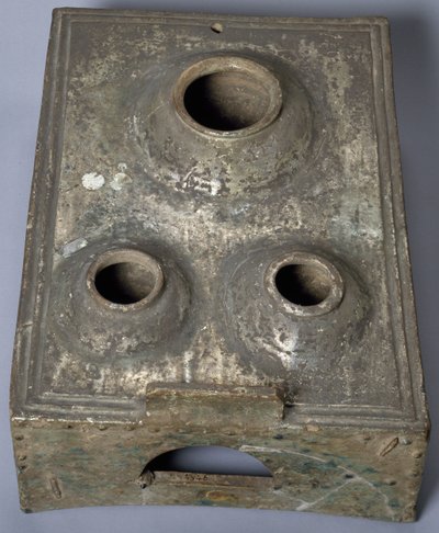 Stufa in miniatura, Cina. Civiltà cinese, dinastia Han, III secolo a.C.-III secolo d.C. da Han Dynasty Chinese School