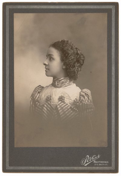 Grace Hughes, c. 1900 (foto) da Harry Lenfield Perkins