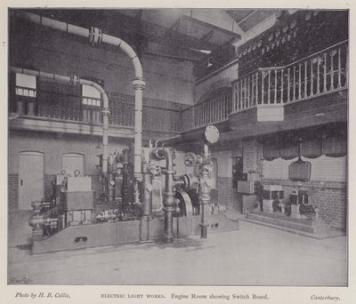 Sala macchine che mostra il quadro elettrico, Electric Light Works, Canterbury, Kent (foto b/n) da Henry Beauchamp Collis