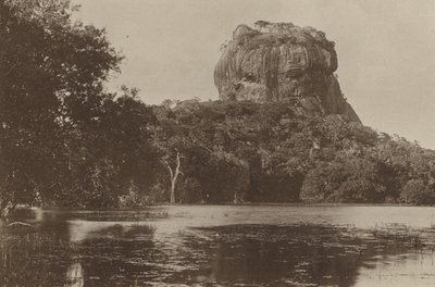 Città rovinate di Ceylon: Sigiri da Henry W. Cave