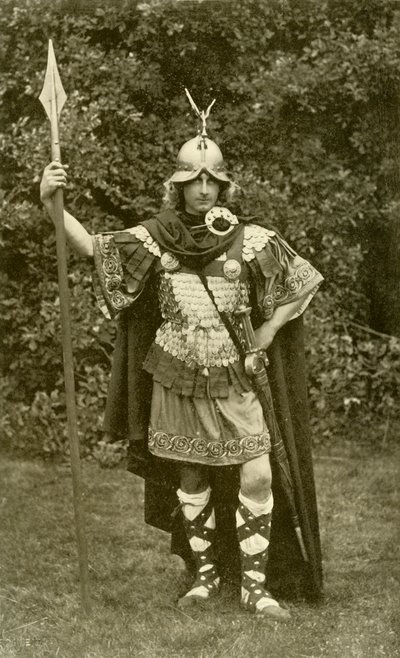 Rappresenta Re Artù con il costume di un capo britannico, VI secolo d.C. da Herbert Norris
