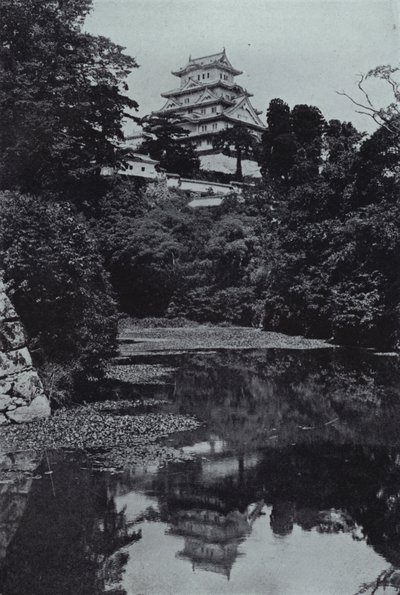 Un Castello Feudale, dal Fossato da Herbert Ponting