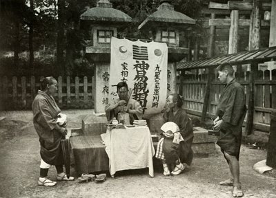 Una chiromante al Tempio di Inari, 1910 da Herbert Ponting