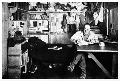 Capitano Scott che scrive il suo diario da Herbert Ponting