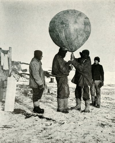 Il dottor Simpson lancia un pallone, 1911, 1913 da Herbert Ponting