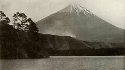 Fuji da Nishi-No-Umi, 1910 da Herbert Ponting