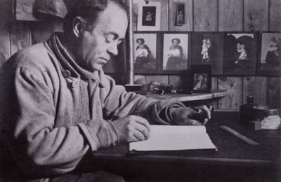 Scott scriveva, pianificava e calcolava al suo piccolo tavolo da Herbert Ponting