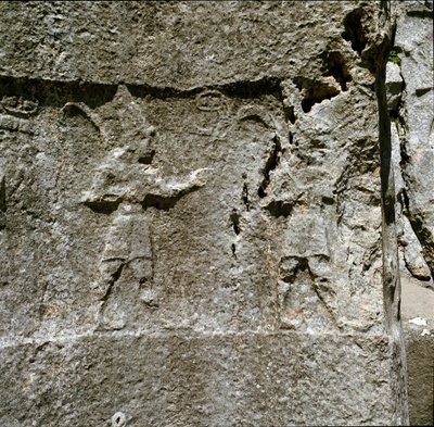Bassorilievo con due personaggi (1250-1220 a.C.) da Hittite