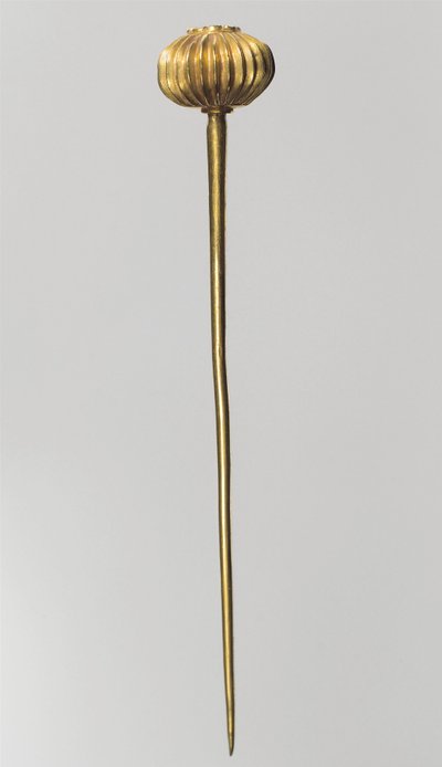 Spillo con testa sferica, c. XIV-XIII secolo a.C. (oro) da Hittite