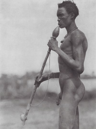 Africa: Dinka nuerizzati sul Bahr el Zeraf da Hugo Adolf Bernatzik