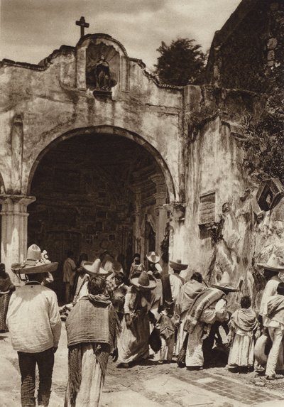Messico: Amecameca, ingresso alla chiesa (foto b/n) da Hugo Brehme