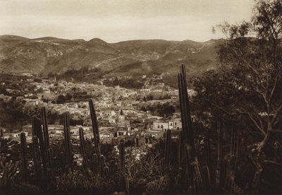 Messico: Guanajuato, vista totale del villaggio (foto b/n) da Hugo Brehme