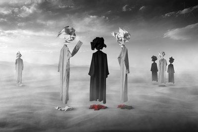 Figure surreali del deserto da Hussain Buhligaha