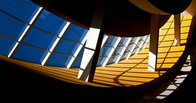 Architettura geometrica della luce da Igor Bakotic