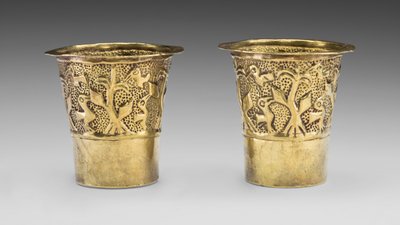 Coppia di bicchieri raffiguranti uccelli in un campo di grano, 1100-1438 d.C. da Incan