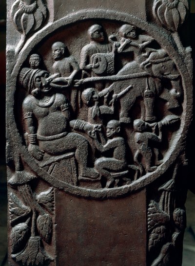 Arte indiana, induismo: bassorilievo che rappresenta scimmie che strappano un dente da un gigante usando elefanti. II secolo a.C. Kolkata, Museo Indiano da Indian School