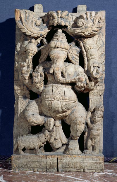 Statua di Ganesh in trono (legno) da Indian School