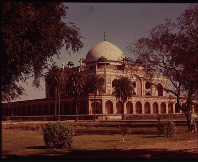 Tomba di Humayun (1507-56), costruita nel 1570 da Indian School