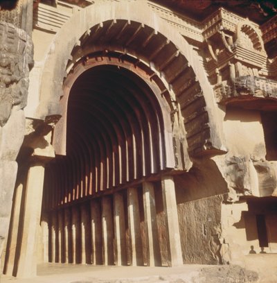 Veduta della grotta 12 da Indian School