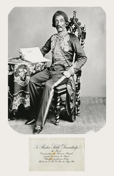 Ritratto di Raden Saleh e il suo biglietto da visita, c.1850-70 da Indonesian School