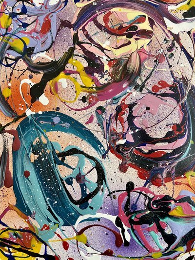 Vortici astratti dai colori vivaci da Irene Chua